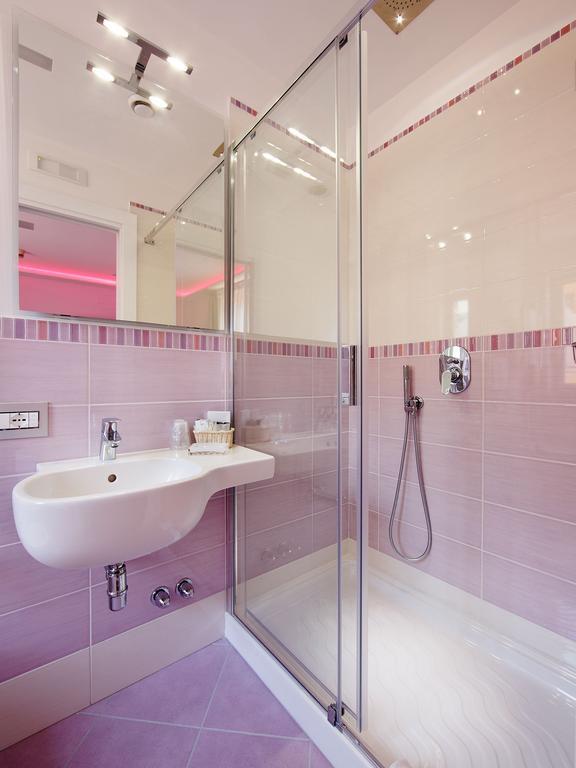 Deluxe Double Room with Terrace