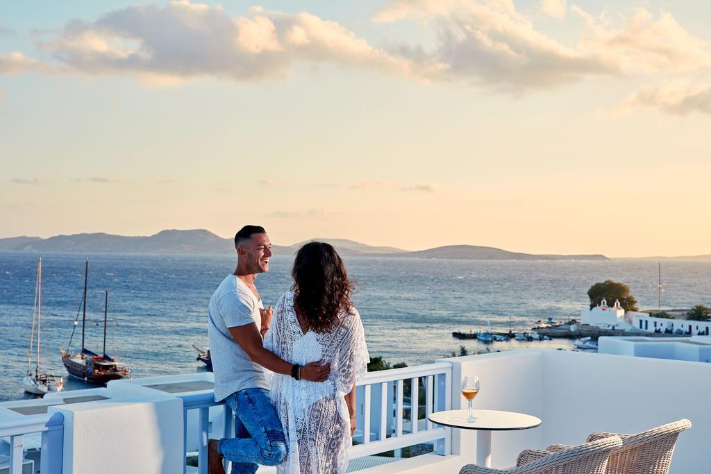 Signature Suite with Sea View and Outdoor Hot Tub