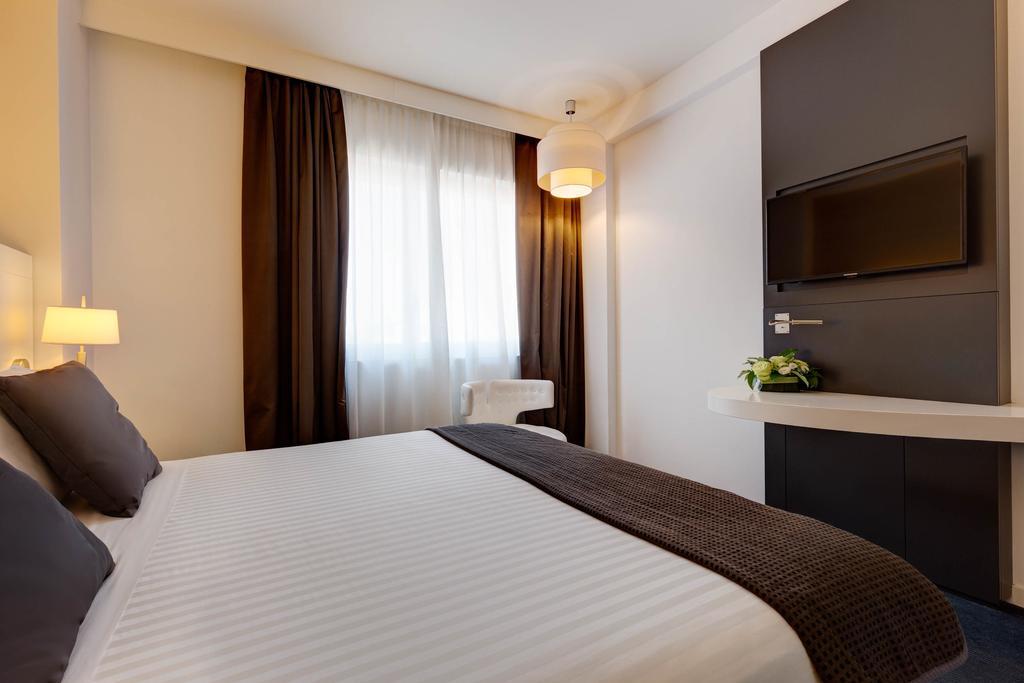 Double Room,1274671432:JPEG