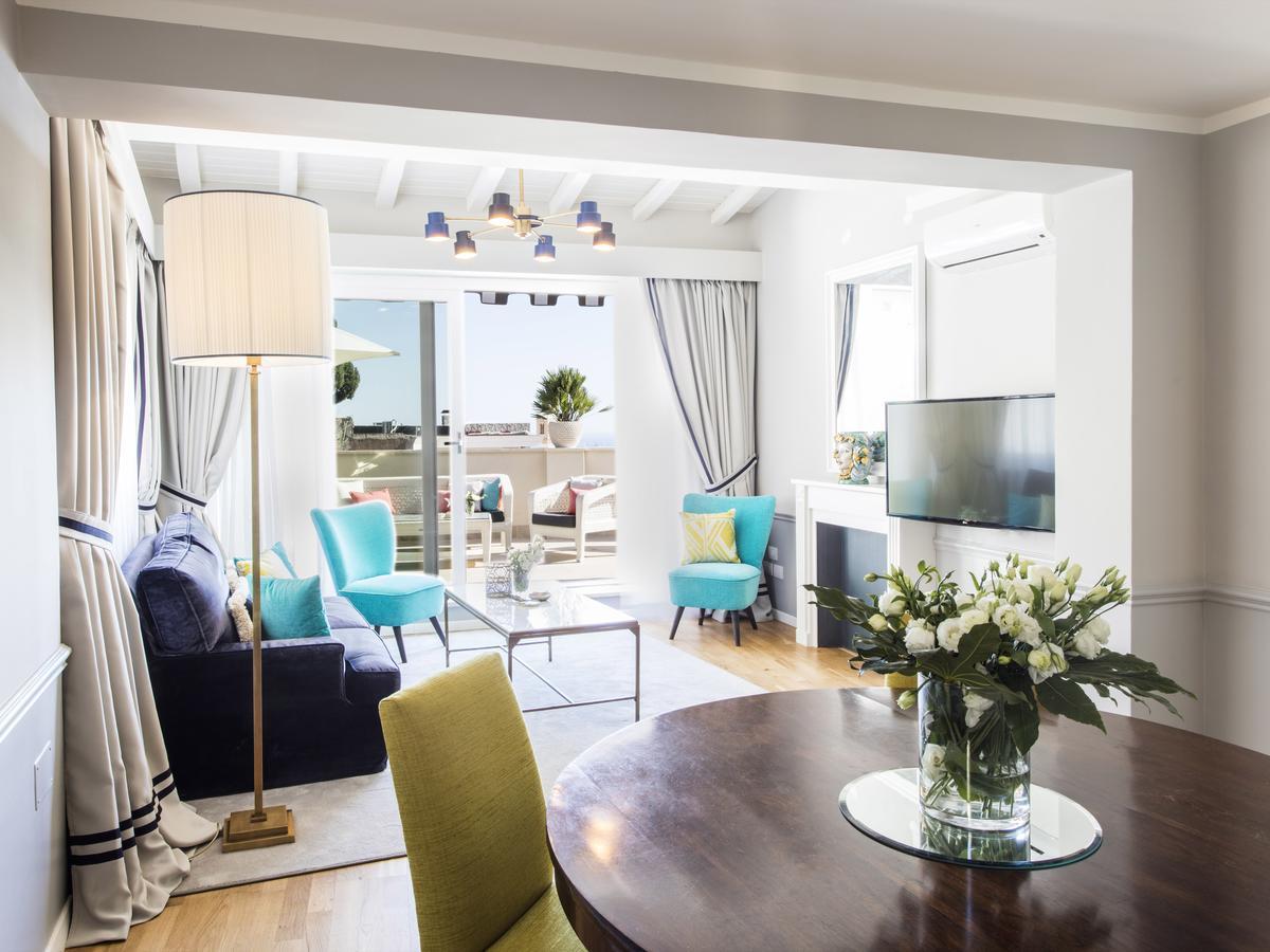 Ático Apartamento de 1 dormitorio con terraza y vistas al mar