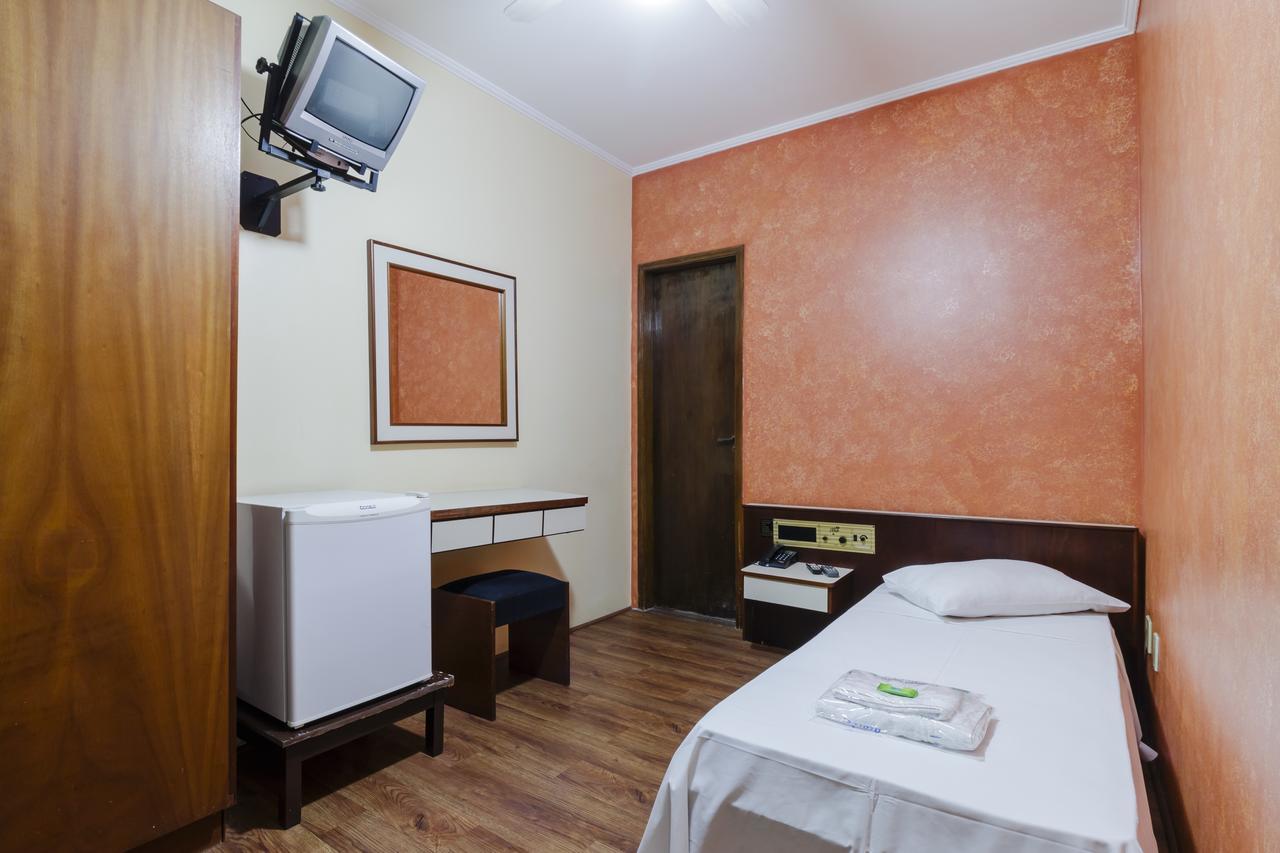 Single Room,579416556:JPEG