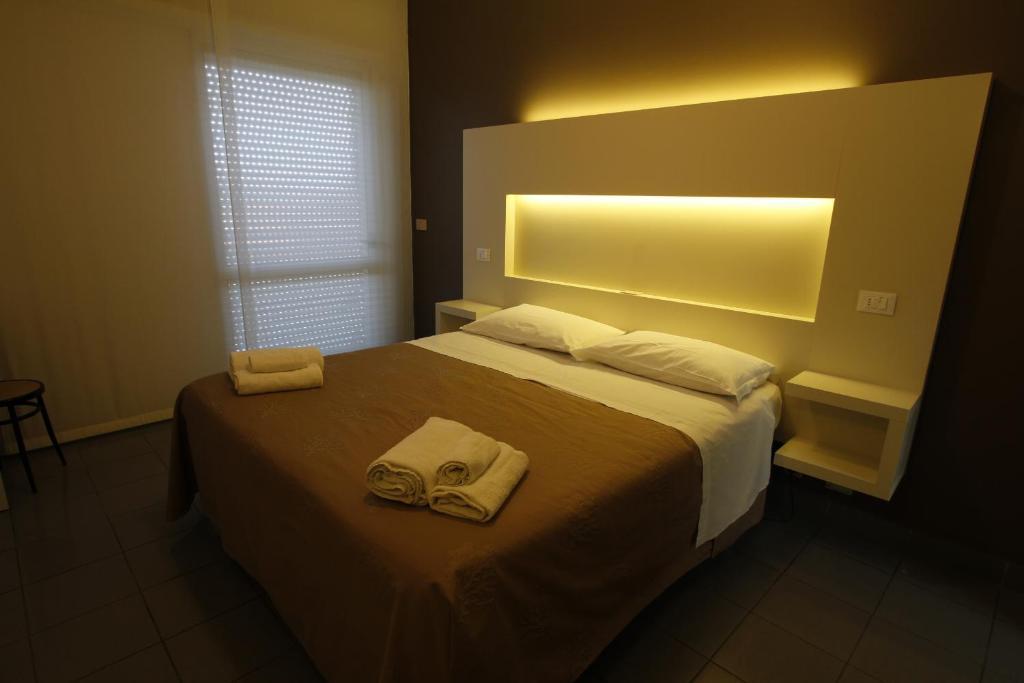 Superior Double or Twin Room,124363155:JPEG