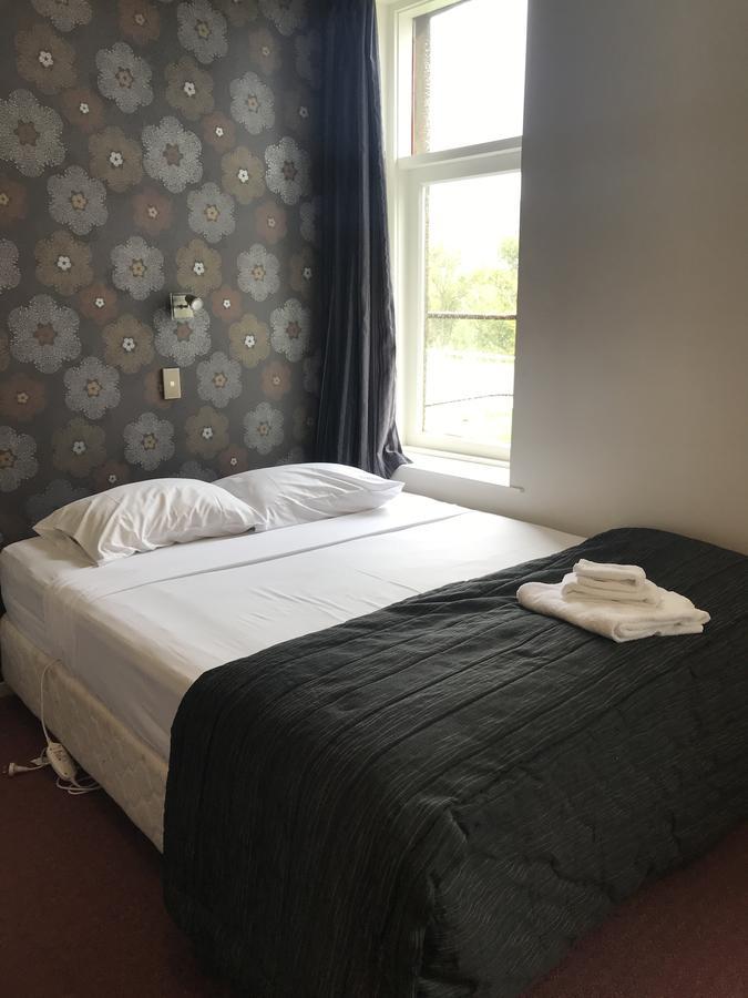 Comfort Triple Room with Shower