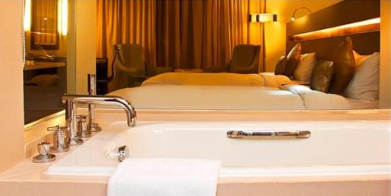 Quarto Deluxe com Cama de Casal ou 2 de Solteiro