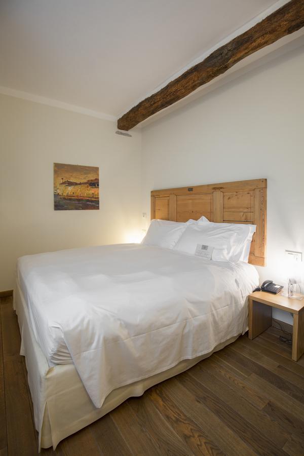 Standard Double Room,511419045:JPEG