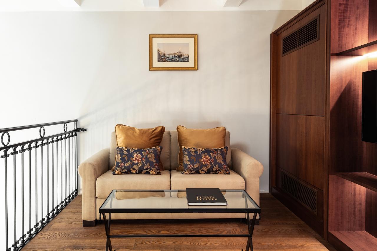 Duplex Suite