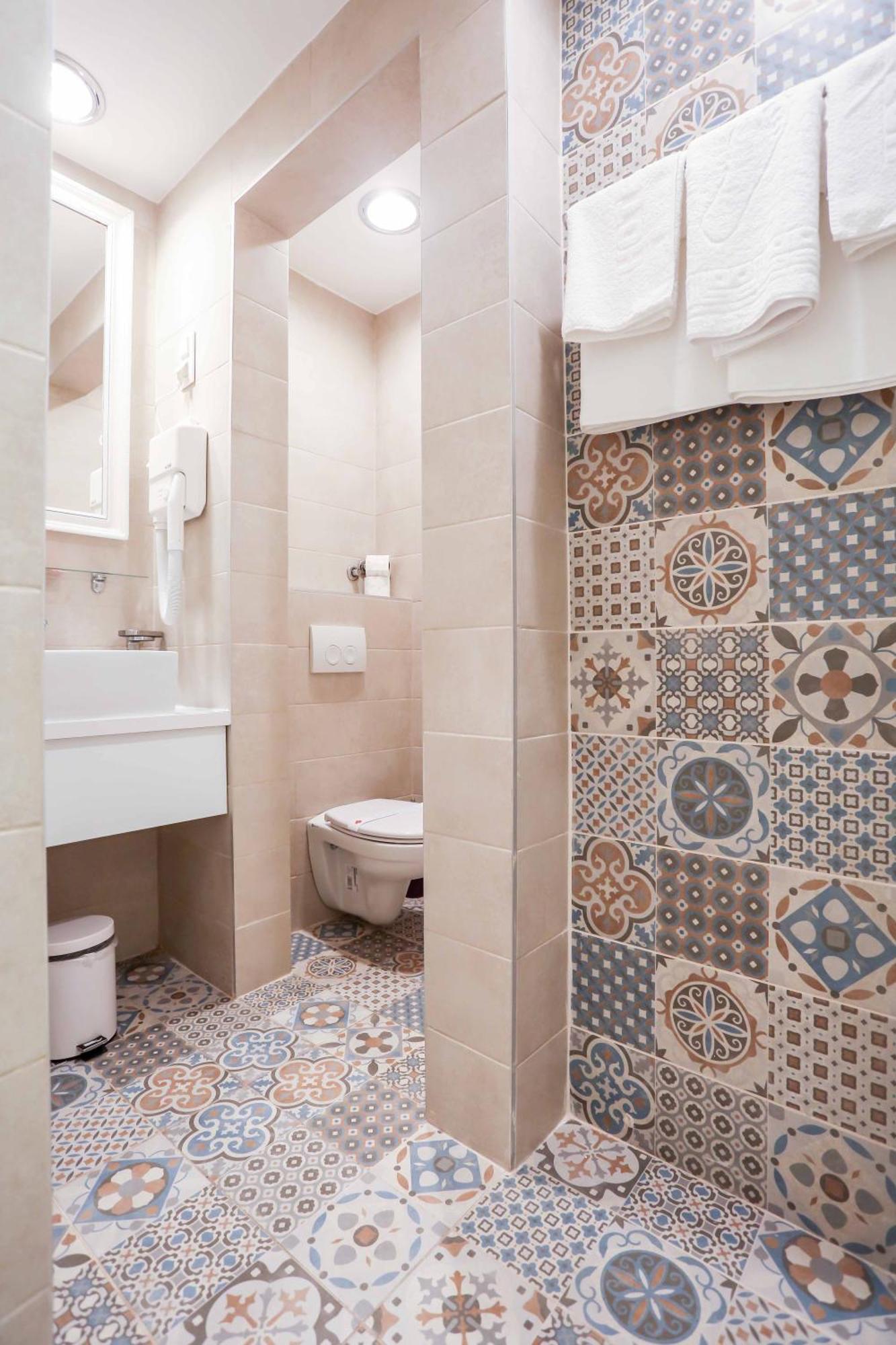 Standard Double or Twin Room