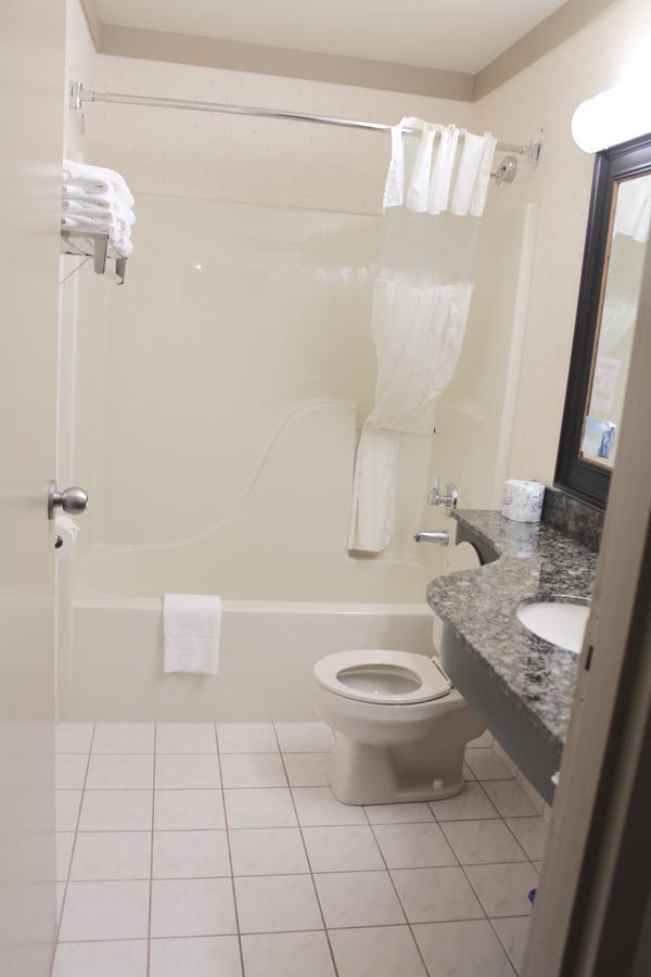 Double Room - Non-Smoking