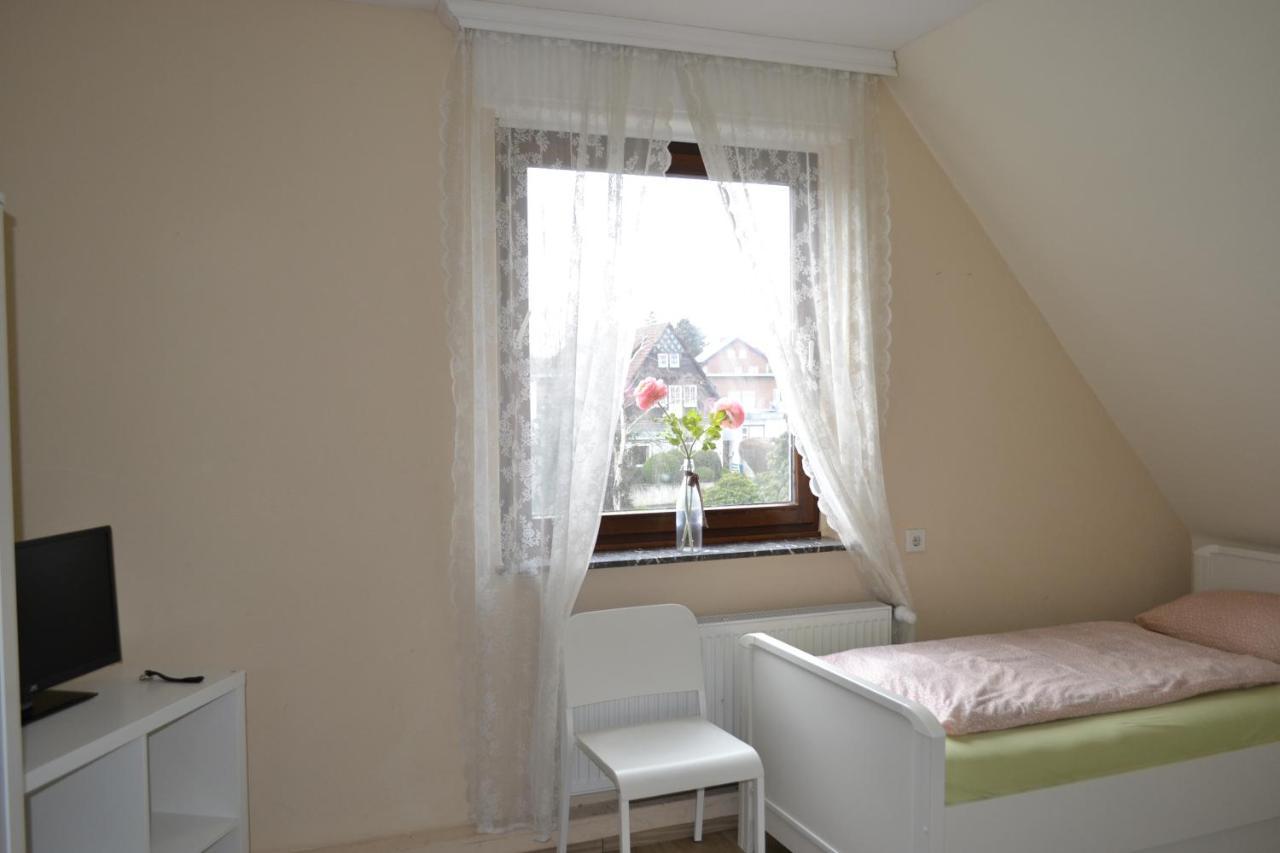 Single Room Shared Shower Toilet