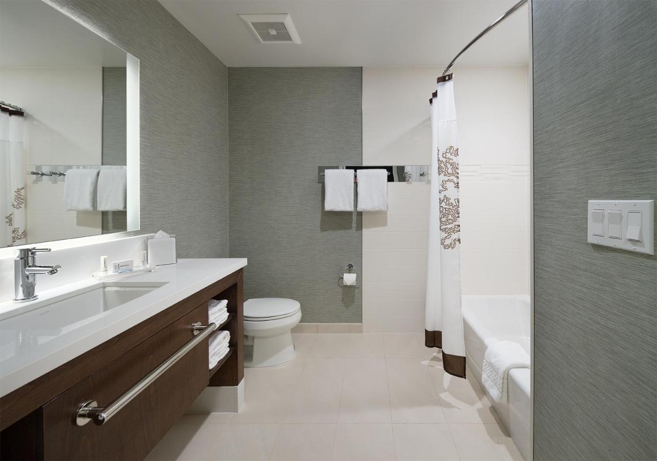 One-Bedroom King Suite with Sofa Bed