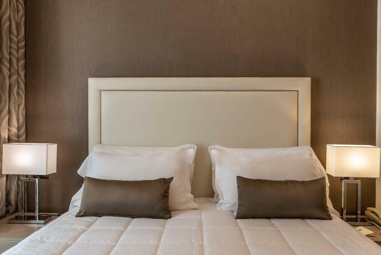 Quarto Deluxe com Cama de Casal ou 2 de Solteiro
