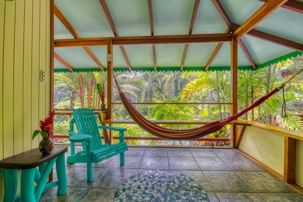 Sloth Caribbean Cabina