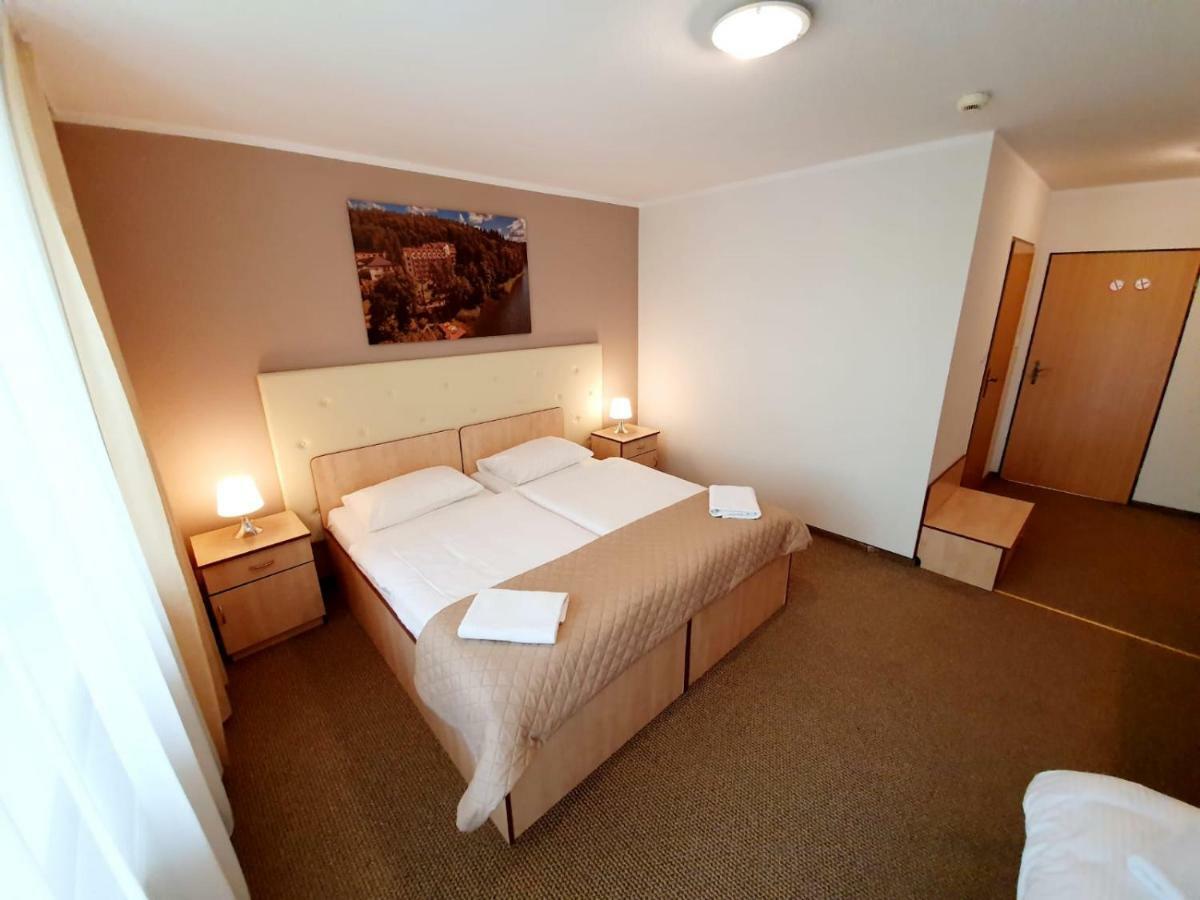 Dreibettzimmer
