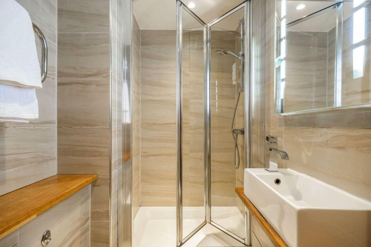 Standard Triple Room,1274000665:JPEG