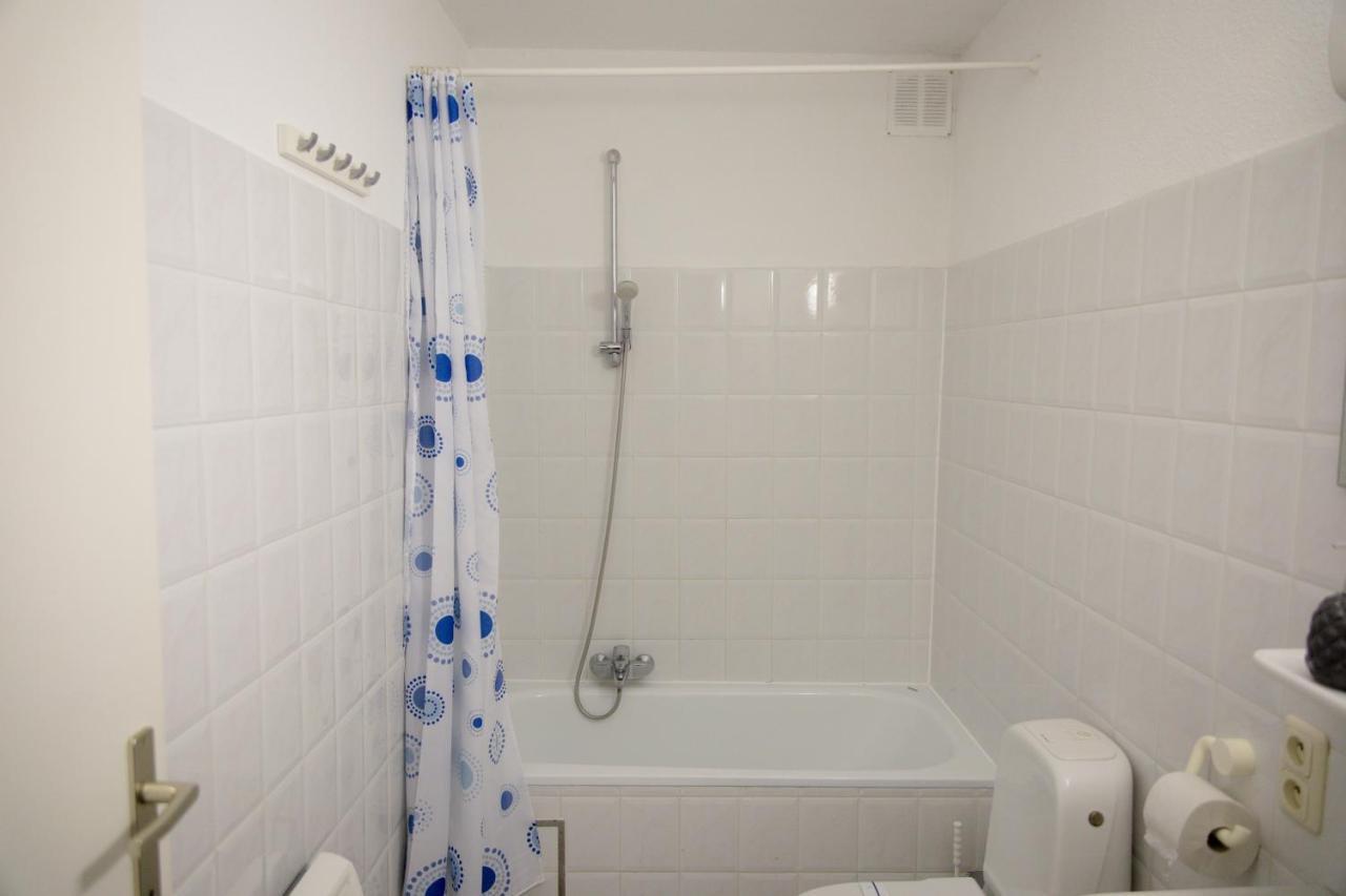 Apartment,928058329:JPEG