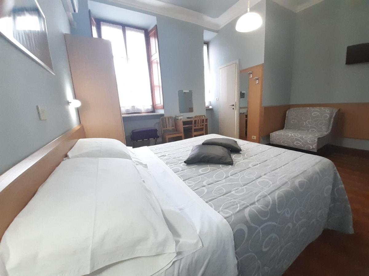 Chambre Triple avec Salle de Bains Privative