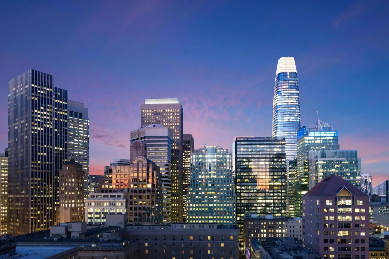 King Room with City View,989873749:JPEG