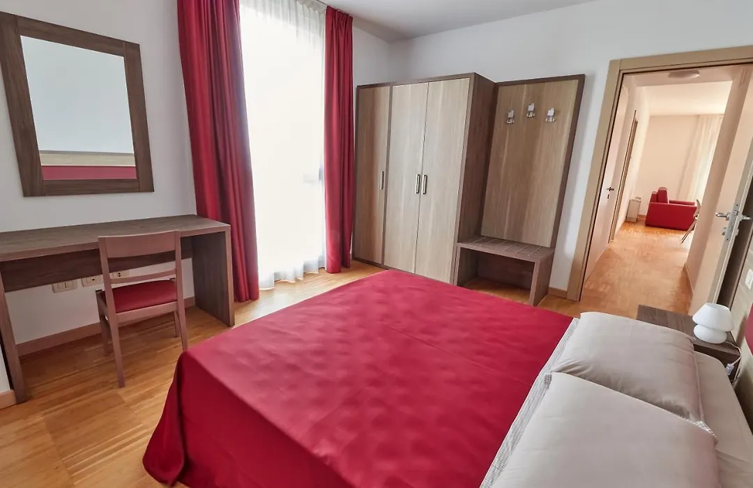 Piazza Lira Schio Residence-1