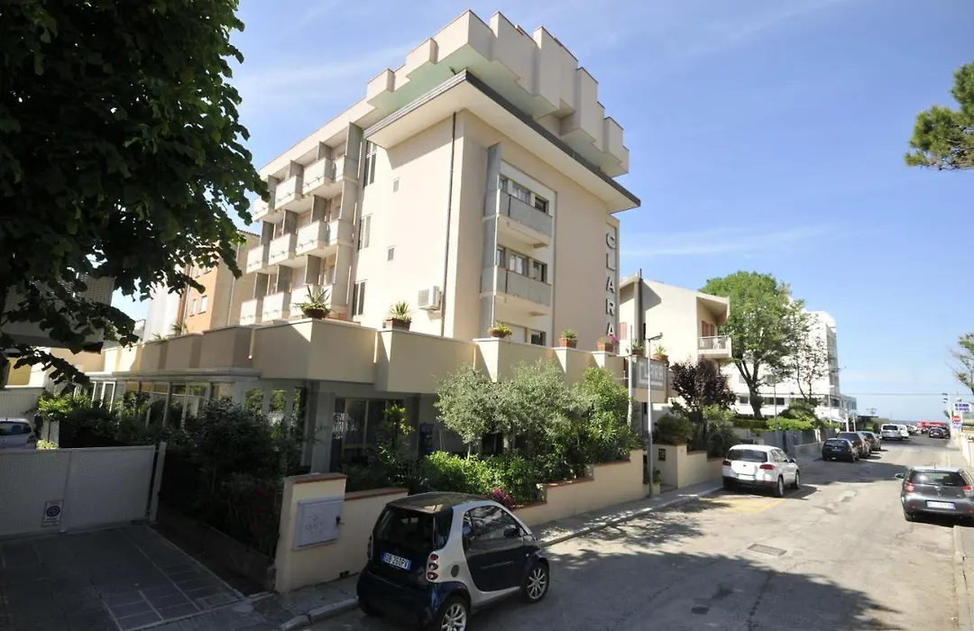 Hotel Clara-1