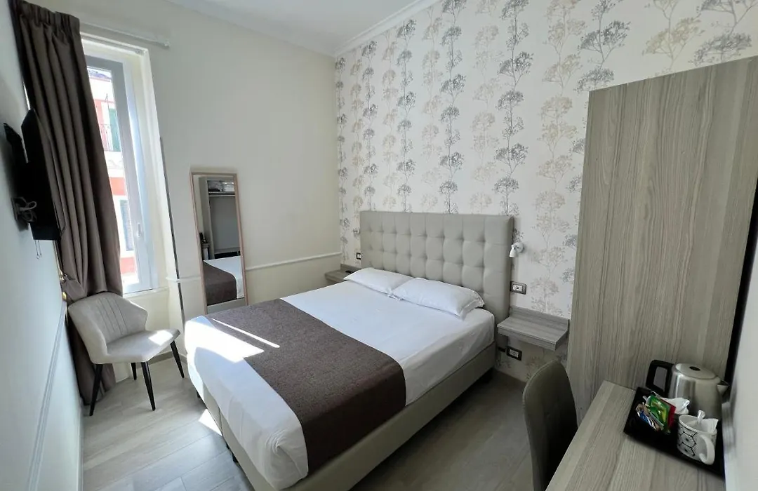 Hotel Le Petit-1