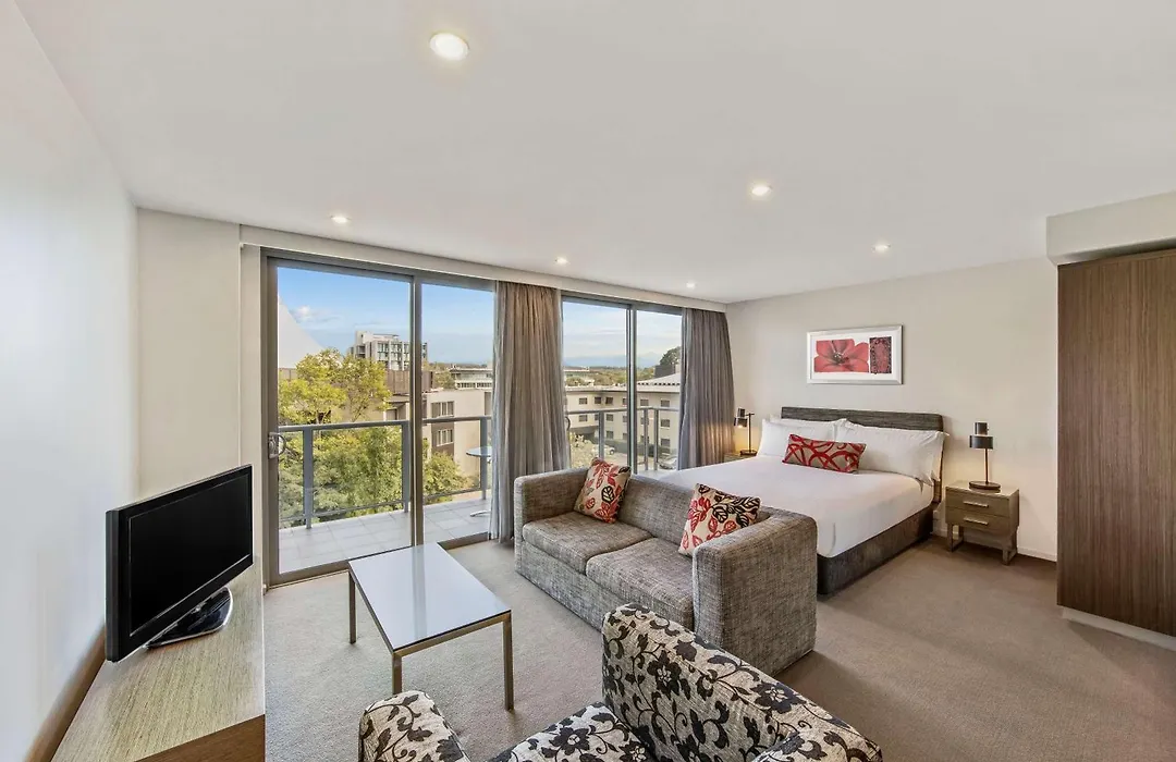 Adina Serviced Apartments Canberra Dickson-1