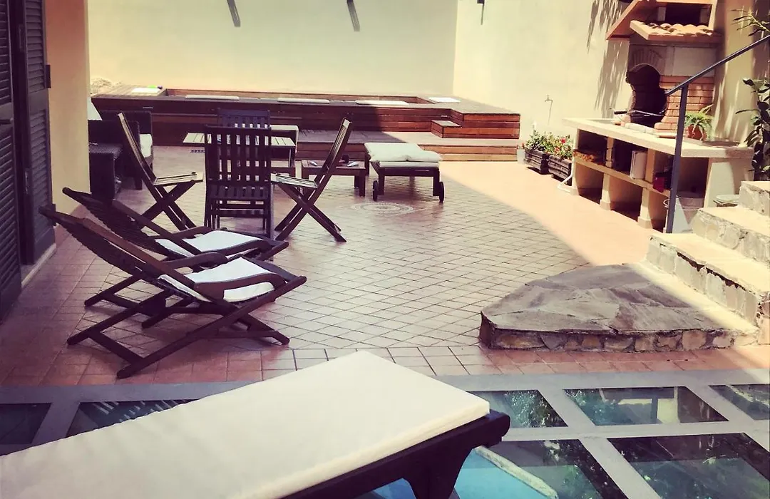 Dino'S B&B-1
