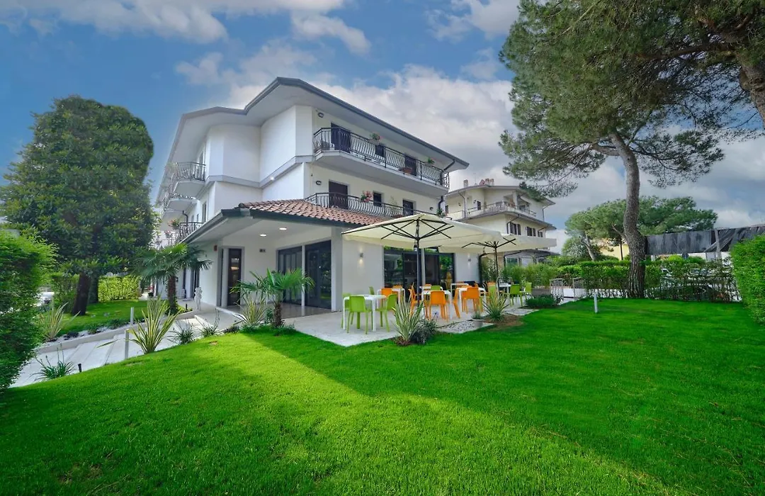 Hotel Vittoria-1