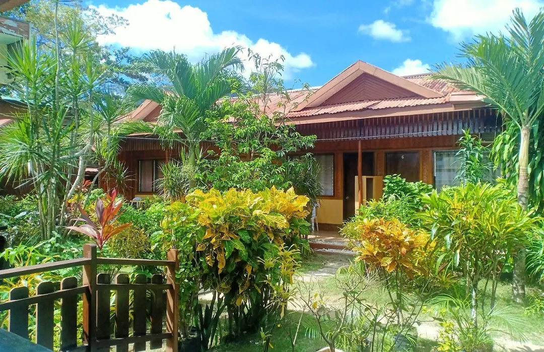 Telesfora Beach Cottage-1