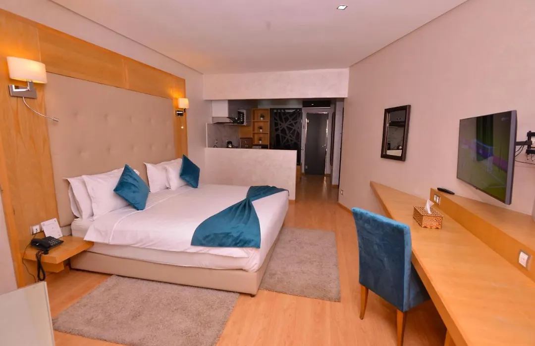 Le 135 Appart Hotel-1