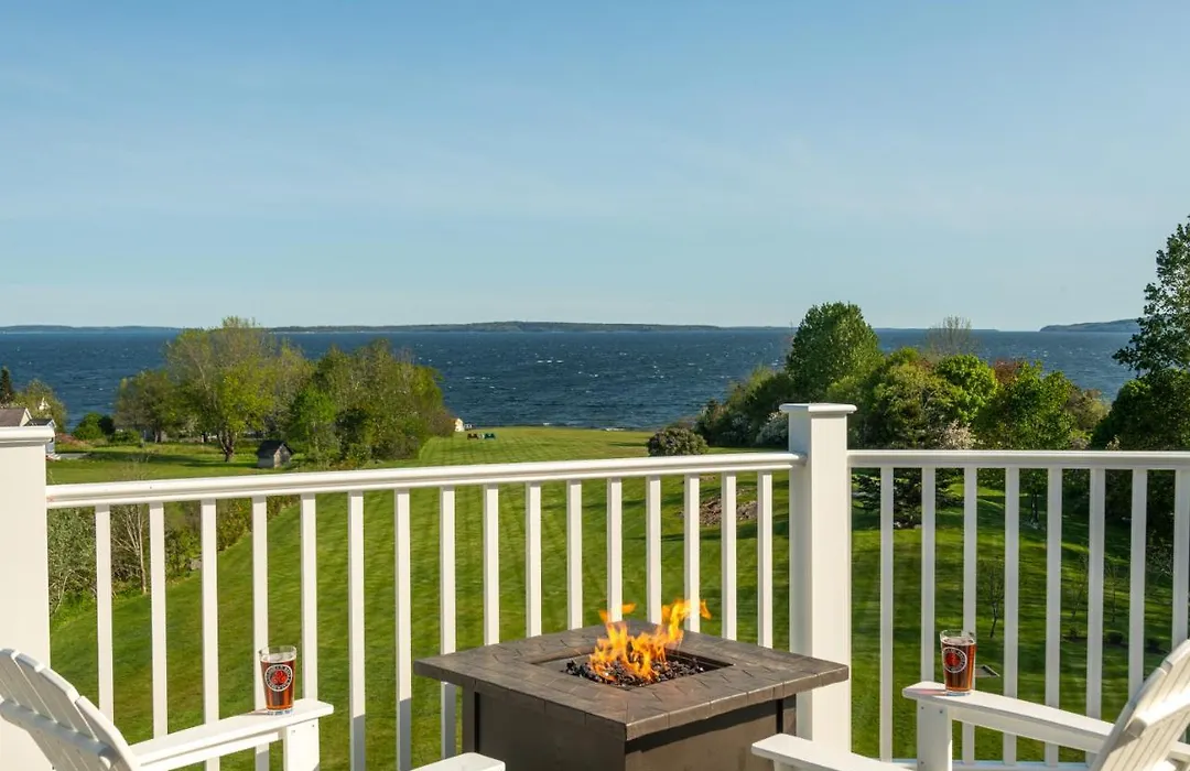 Captain Nickels Inn-1