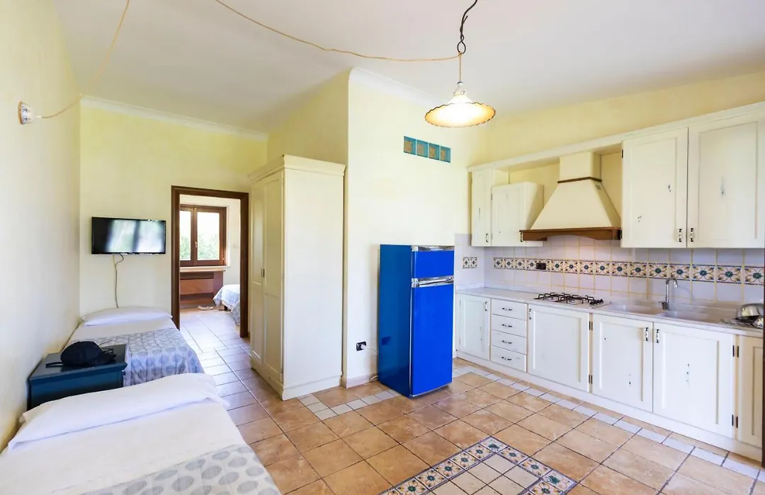 Borgo Donna Canfora-1