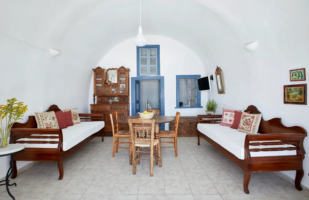 Allure Breeze Suites-1