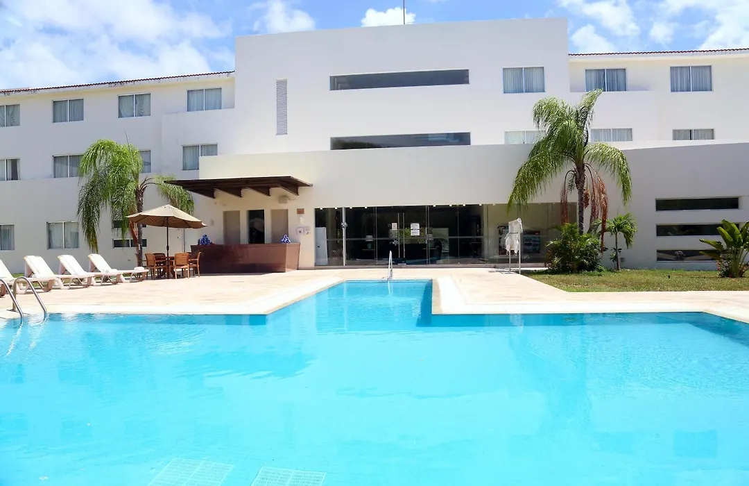 Wyndham Garden Playa Del Carmen-1