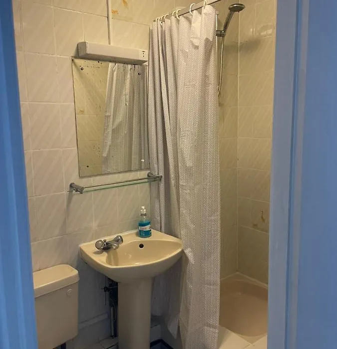 Earlsmere Hotel-1
