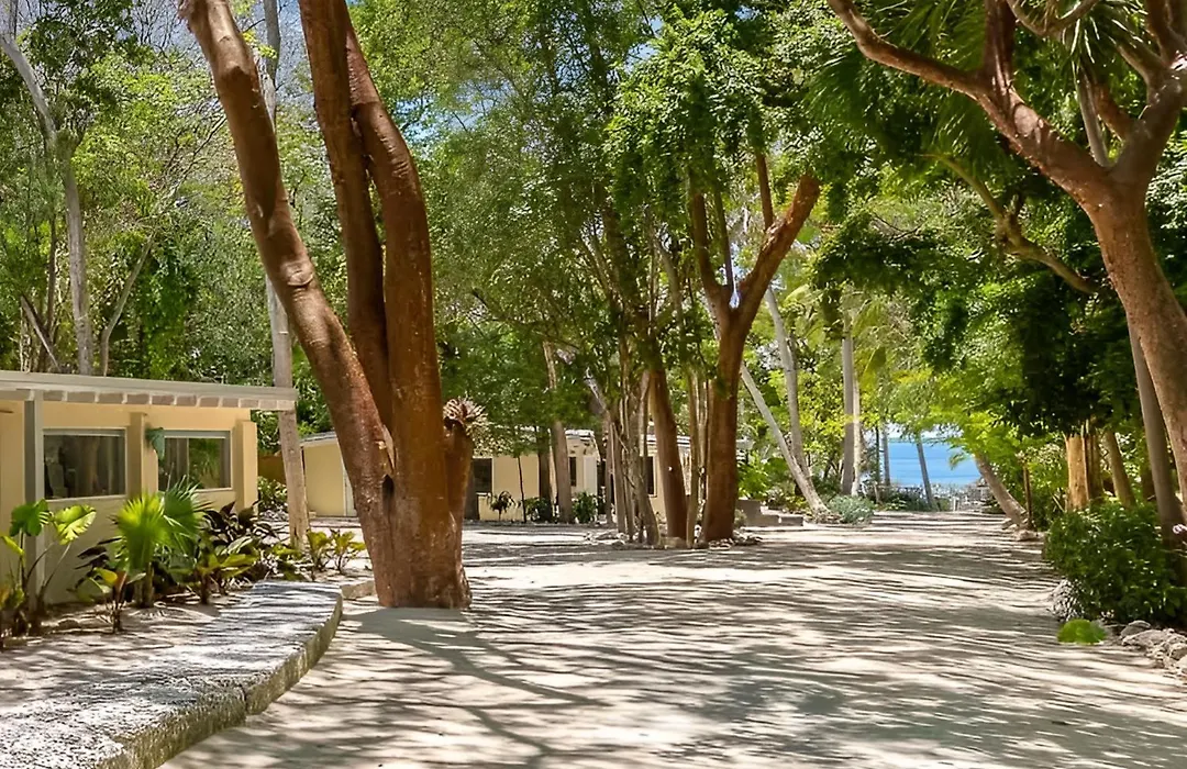 Largo Resort-1