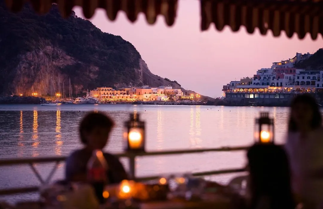 Hotel Vittorio Beach Resort-1