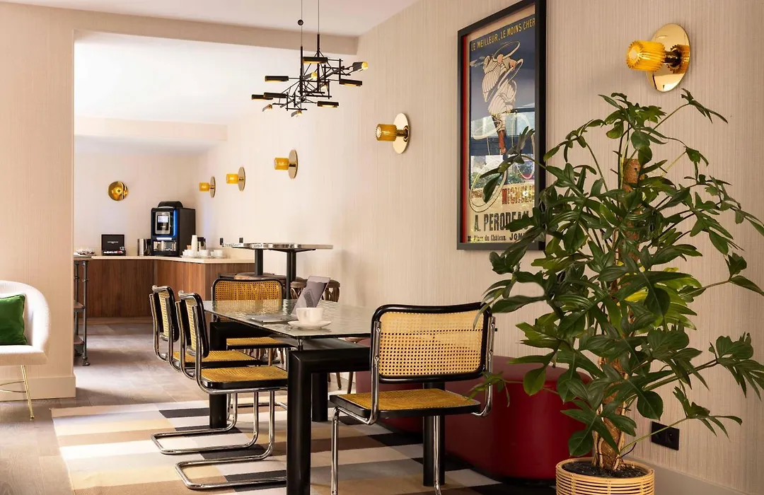Hotel Moderniste-1