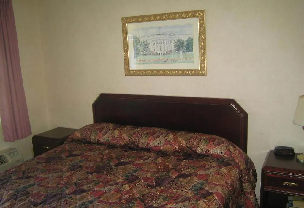 Budget Inn Carlisle-1