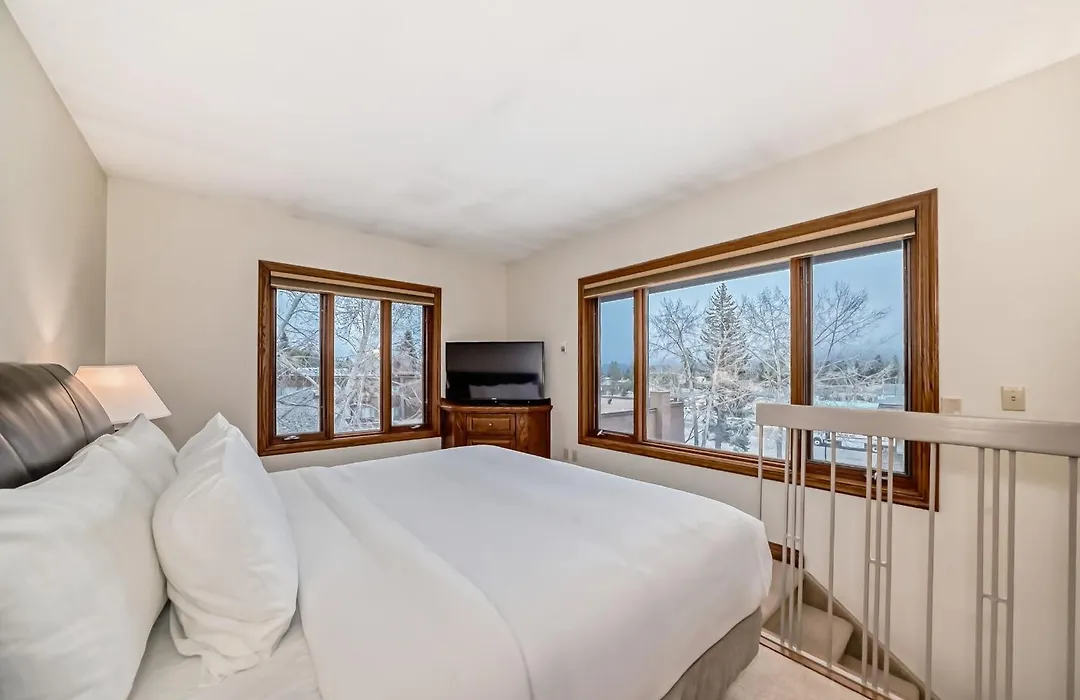 Jasper Inn & Suites By Innhotels-1
