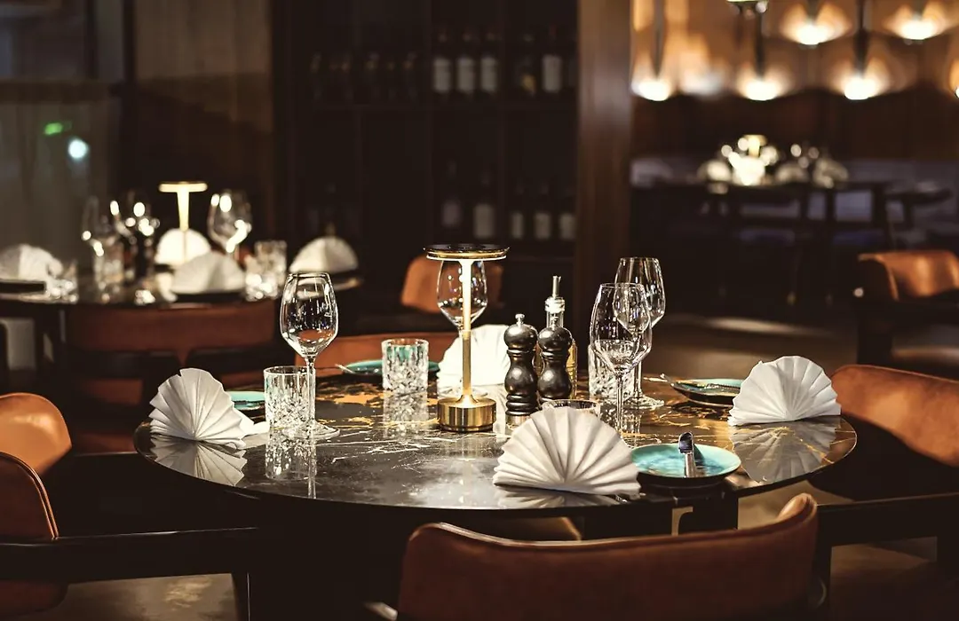 Bellman Hotel-1