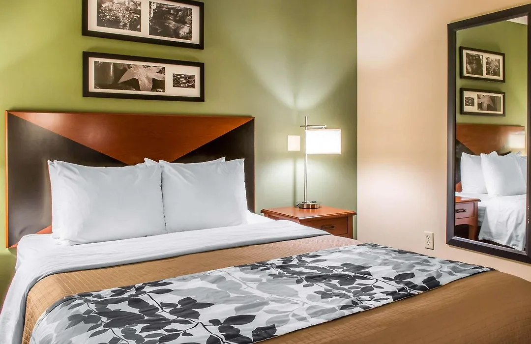 Sleep Inn & Suites Of Lancaster County-1