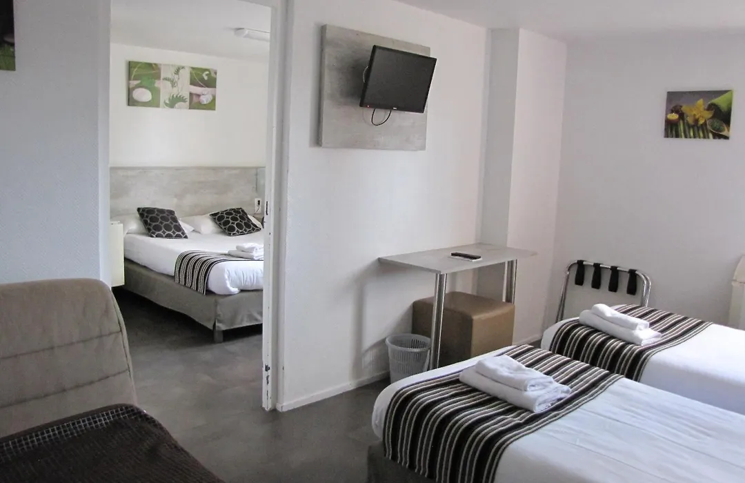 Brit Hotel Bosquet Carcassonne Cité-1