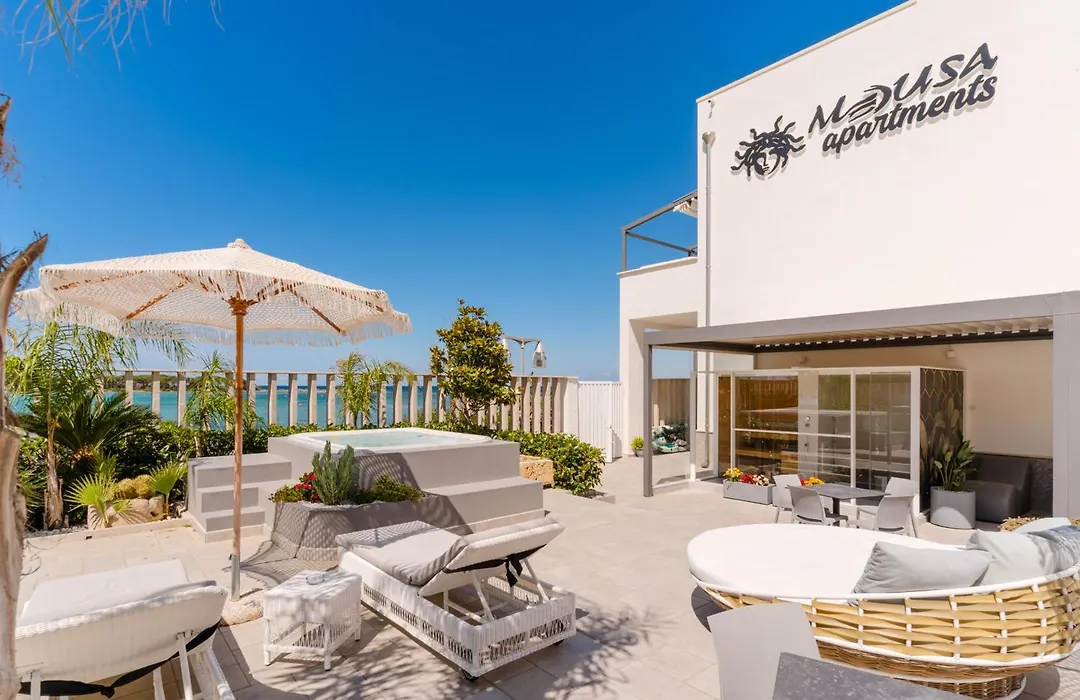 Residence Medusa Luxury Suite-1