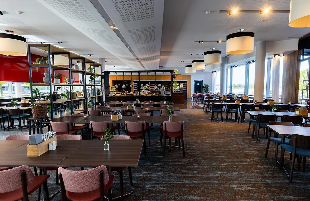 Clarion Hotel Bergen Airport-1