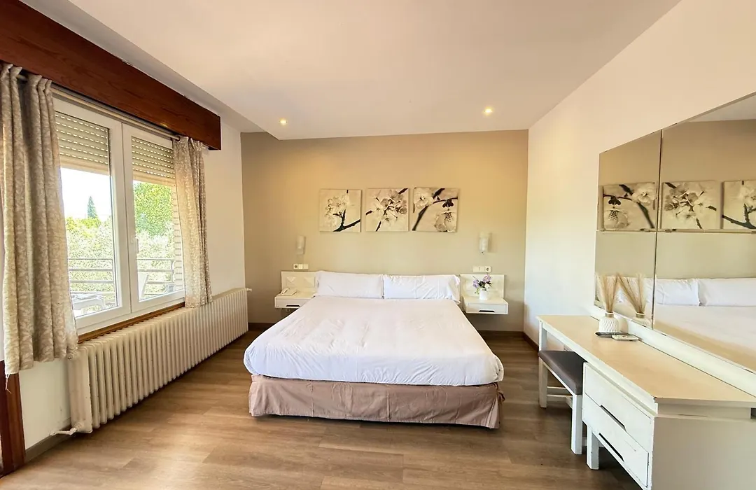 Hotel Los Olivos-1