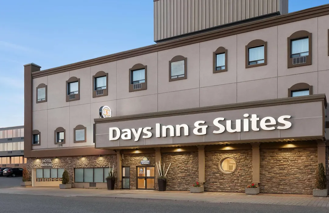 Days Inn & Suites By Wyndham Sault Ste. Marie On-1