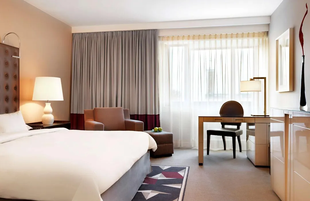 Hyatt Regency Koeln-1