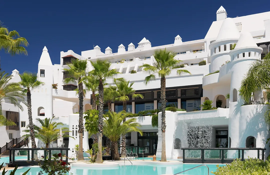 H10 Estepona Palace-1