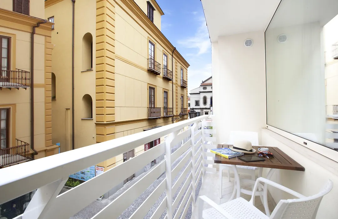 Hotel Tasso Suites & Spa-1