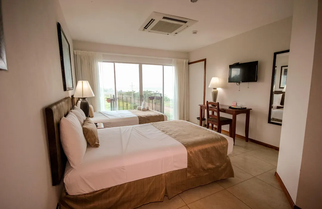 Beachfront Hotel Tramonto-1